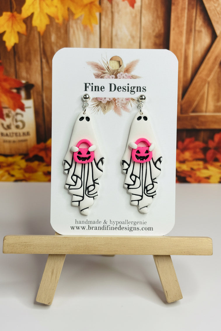 Ghost with Trick or Treat Bag