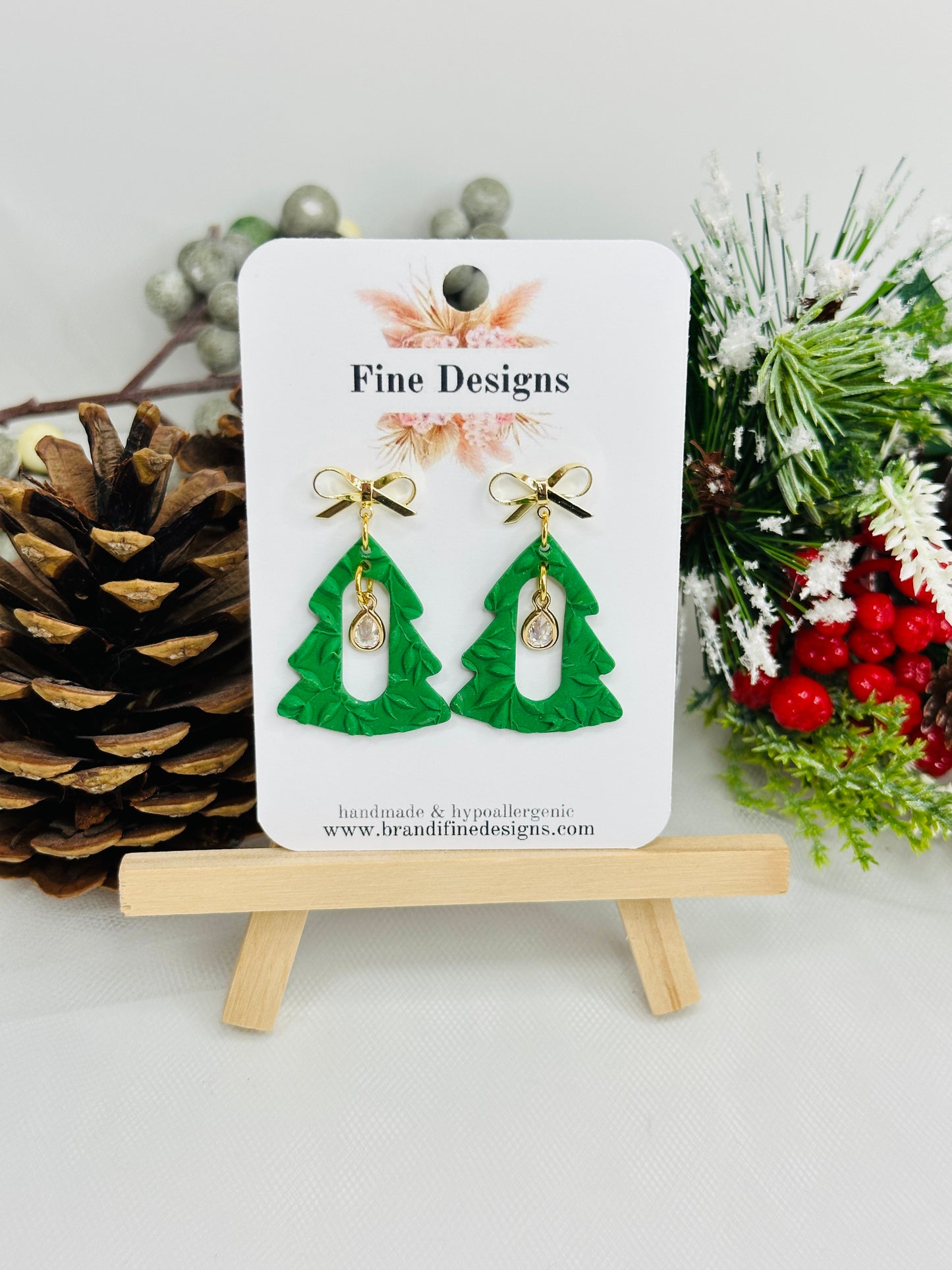 Green Tree with Bow Stud