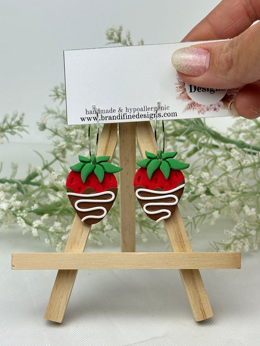 Chocolate Strawberry Hoop