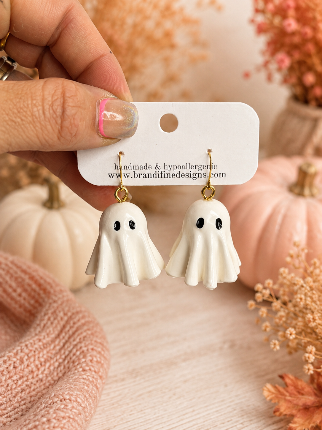 Plain Mini 3D Ghost