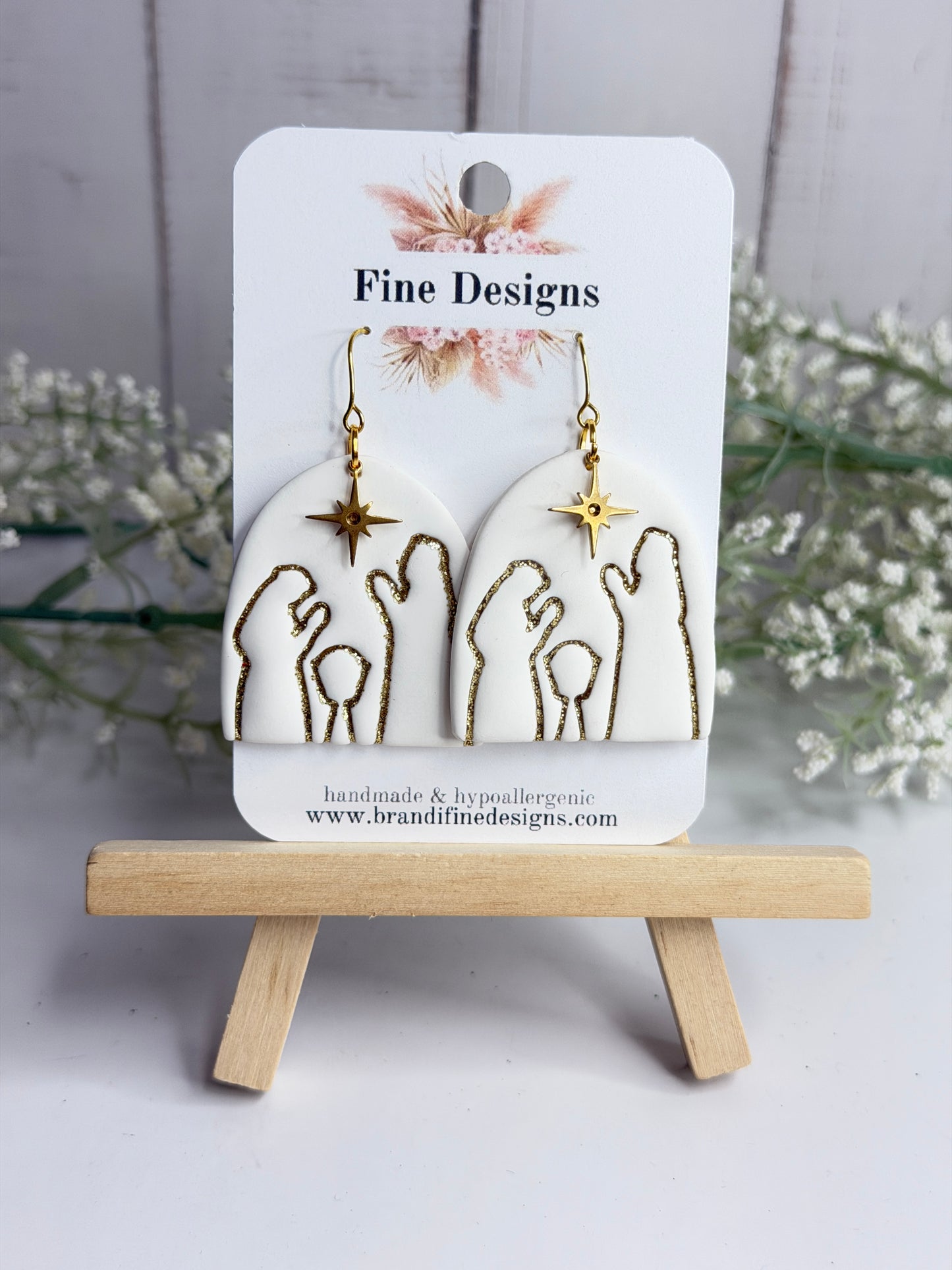 Manger Scene (second picture is silver)