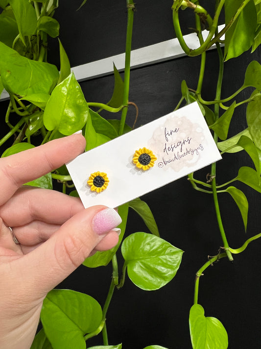 Sunflower Stud